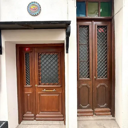 Villa 3-story Bohemian Greek House W Garden Ayvalı