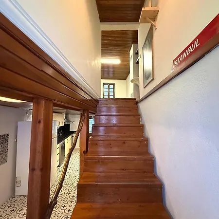 Villa Bohemian Greek-style House With Garden In Ayvalık *